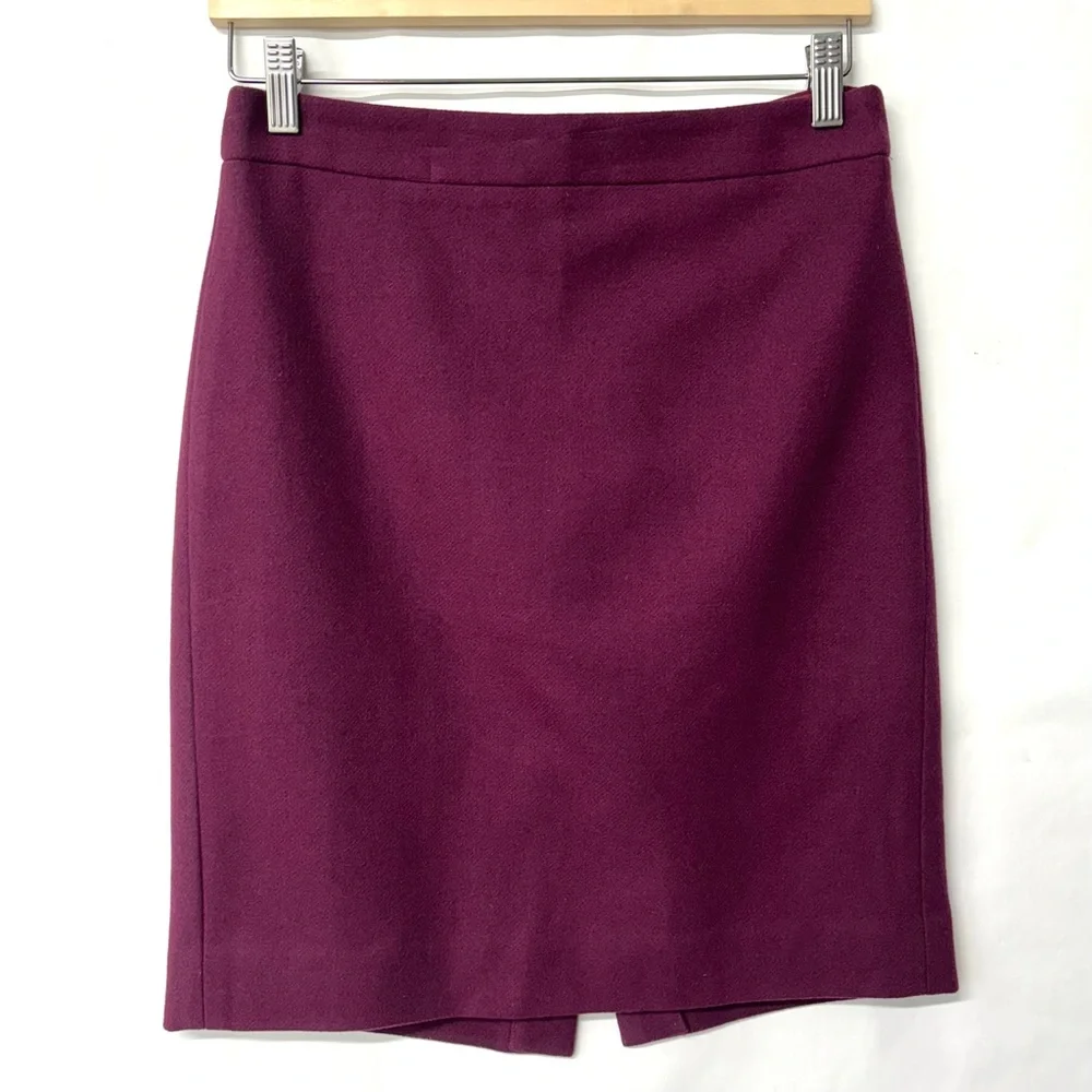 J. Crew Wool Blend The Pencil Skirt Straight Burgundy Wine Red Size 2 - Picture 1 of 17